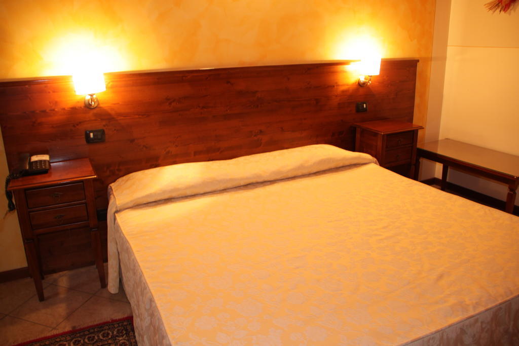 Albergo La Piana Ghedi Δωμάτιο φωτογραφία